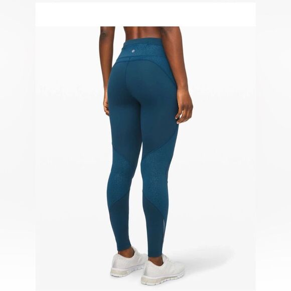 NWOT  Lululemon Cold Pacer HR Tight 27” - Picture 2 of 11